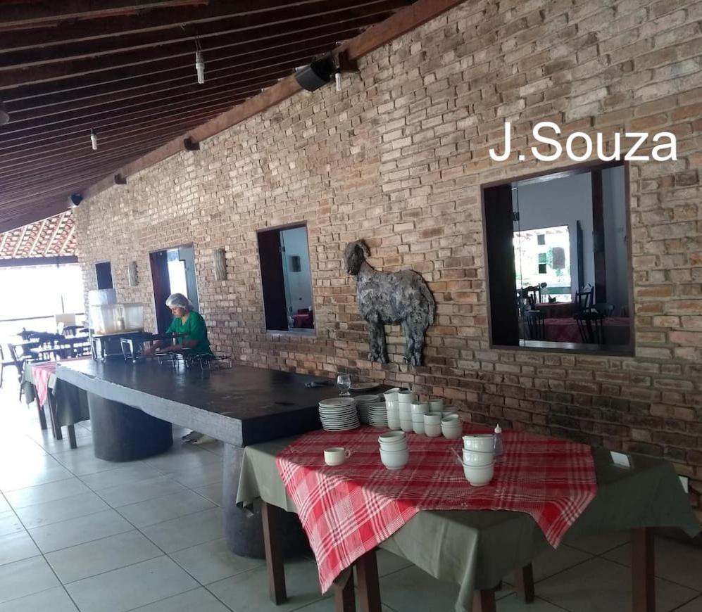 Flat Condominio Hotel Fazenda Gravata Monte Castelo ภายนอก รูปภาพ